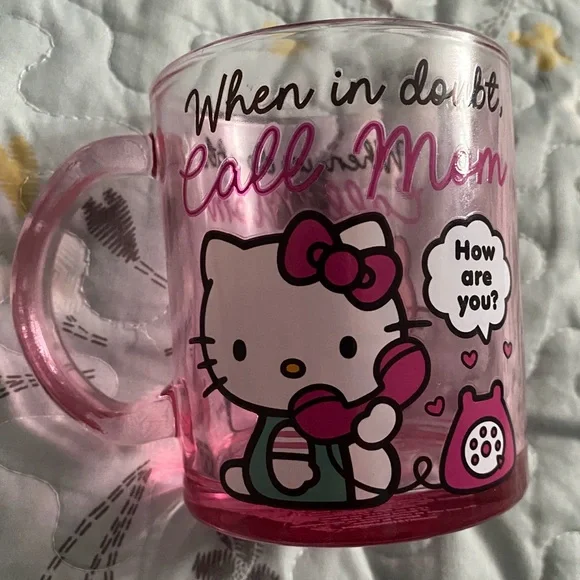 New HELLO KITTY Clear Pink Mug - Picture 2 of 3